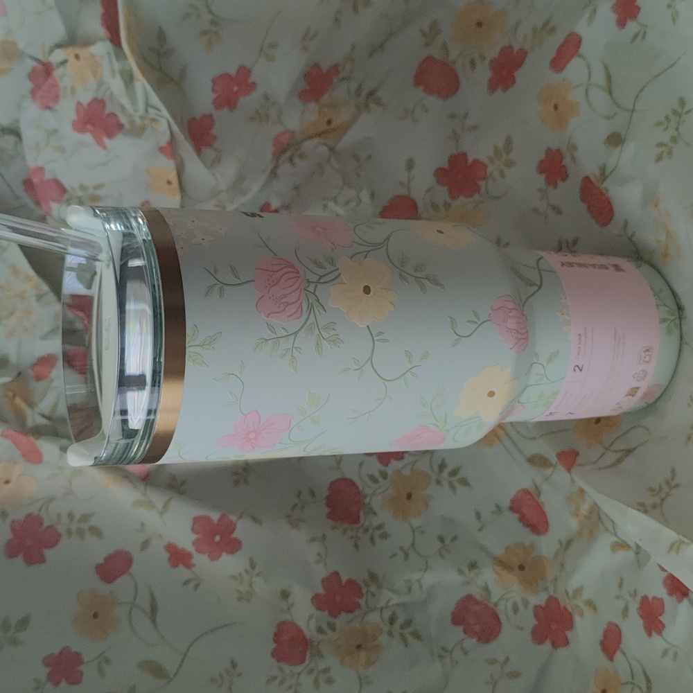 Stanley Easter 2026 SPRING BLOSSOM 40oz Tumbler New - Picture 4 of 6